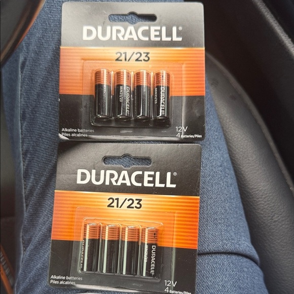 Duracell 21/23 Alkaline Batteries - 12v - includes 2 packs - Picture 3 of 3